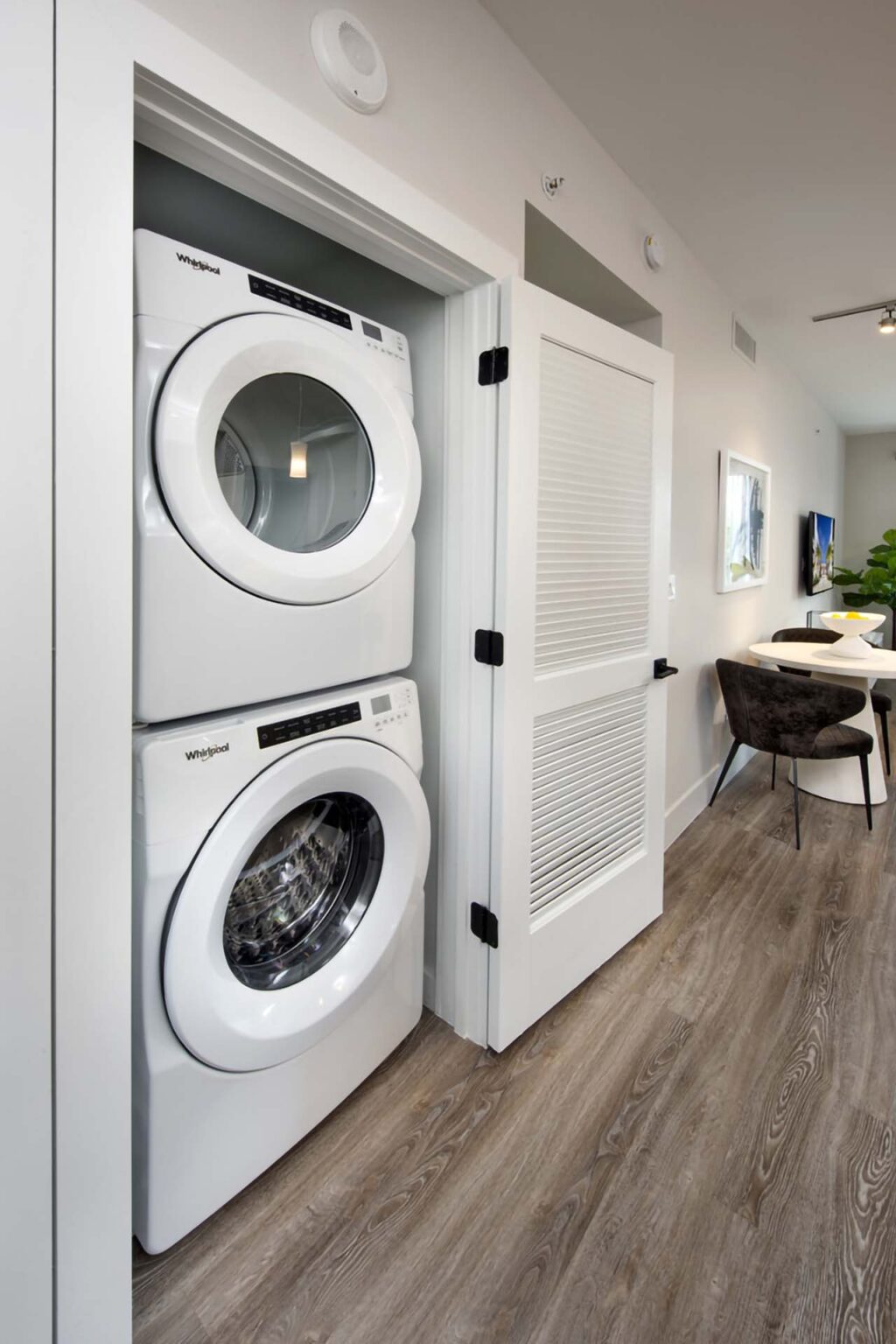 sanctuary doral model washer dryer 01 1920x1280