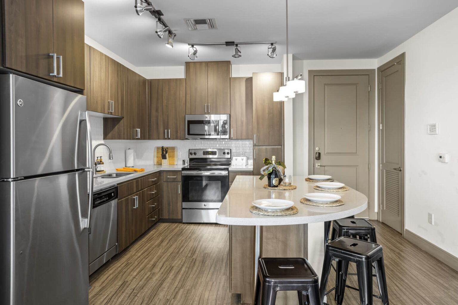 c8c7b520 439e 11ef ae02 25d4fd178146