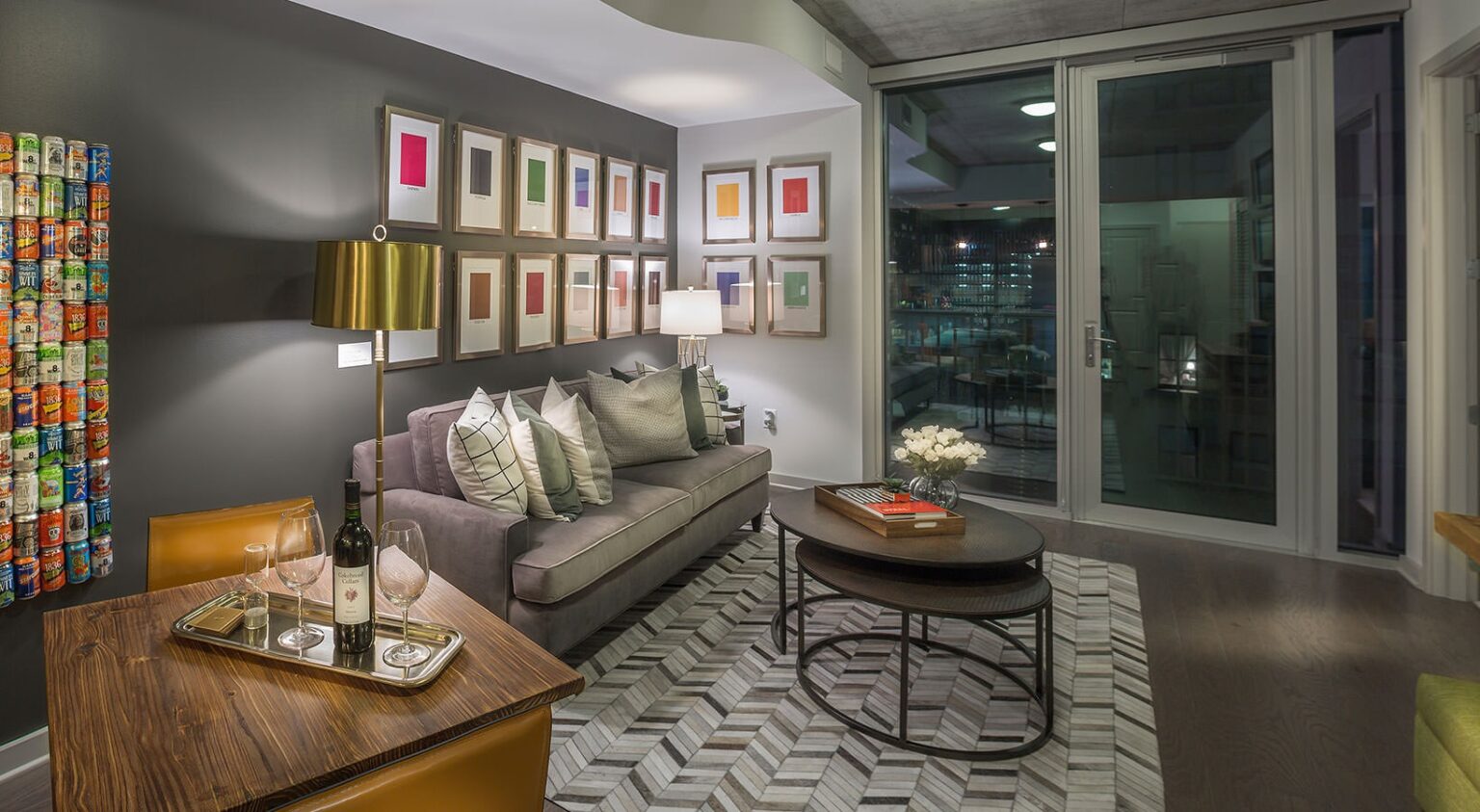 gallery 12 skyhouse downtown 1686 dfea680daf2719a33f1a1bc132783510