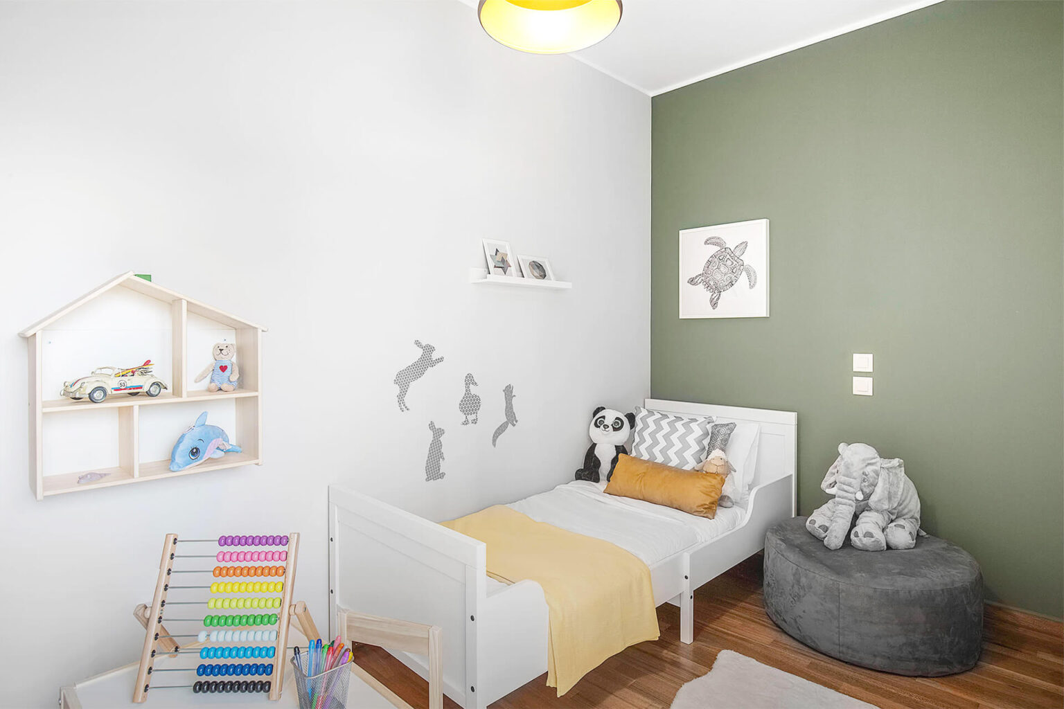 kids large.d3f5d0834b170a6fd456