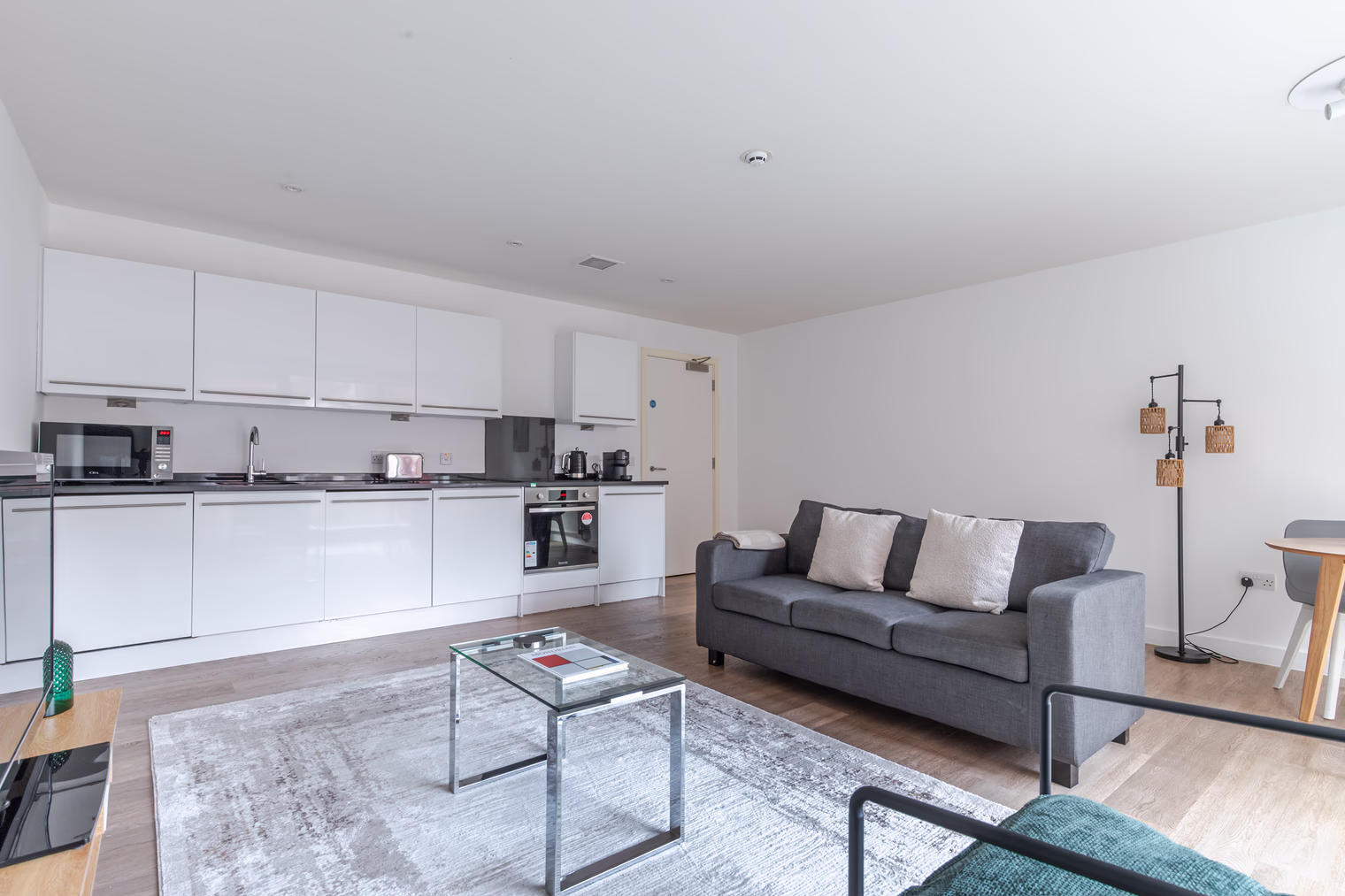 pg165324 o 2a1774aa 7400 40fd ac81 28cd07be690d