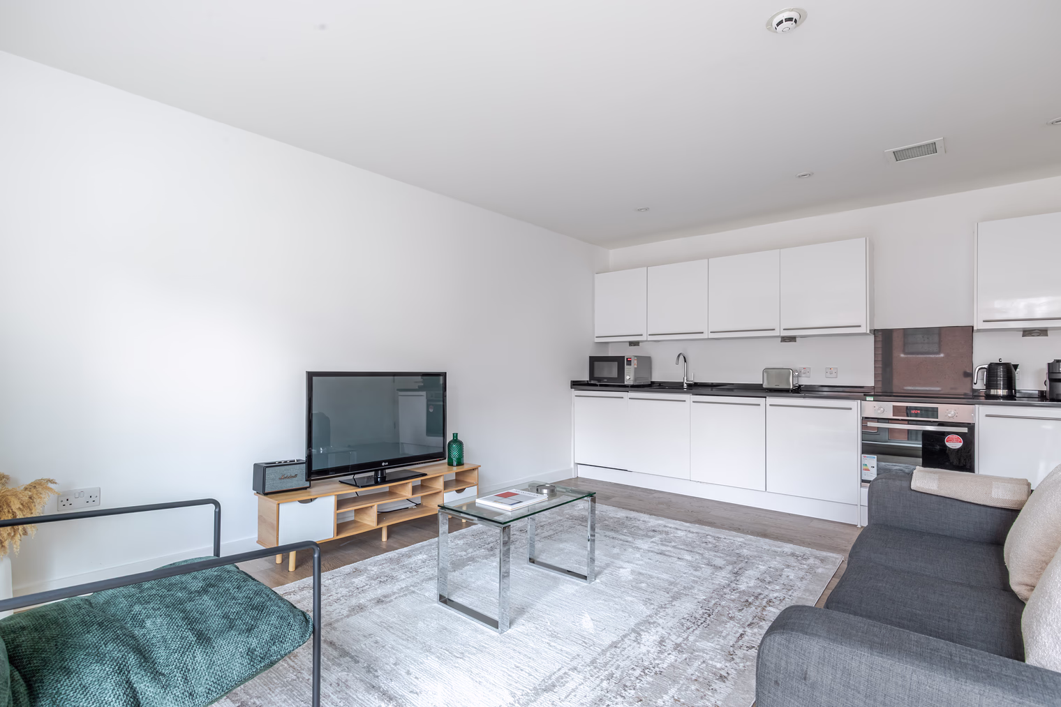 pg165324 o 314b568e 1632 4dfb 9ab5 27f3e86504aa