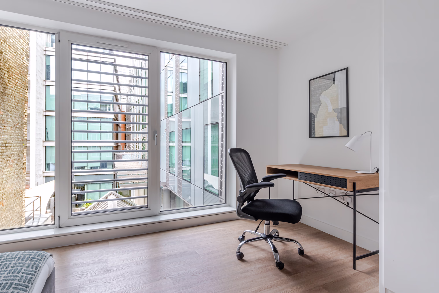 pg165324 o 7e32b5c8 a0e1 4360 b3f3 8041eb1e8039