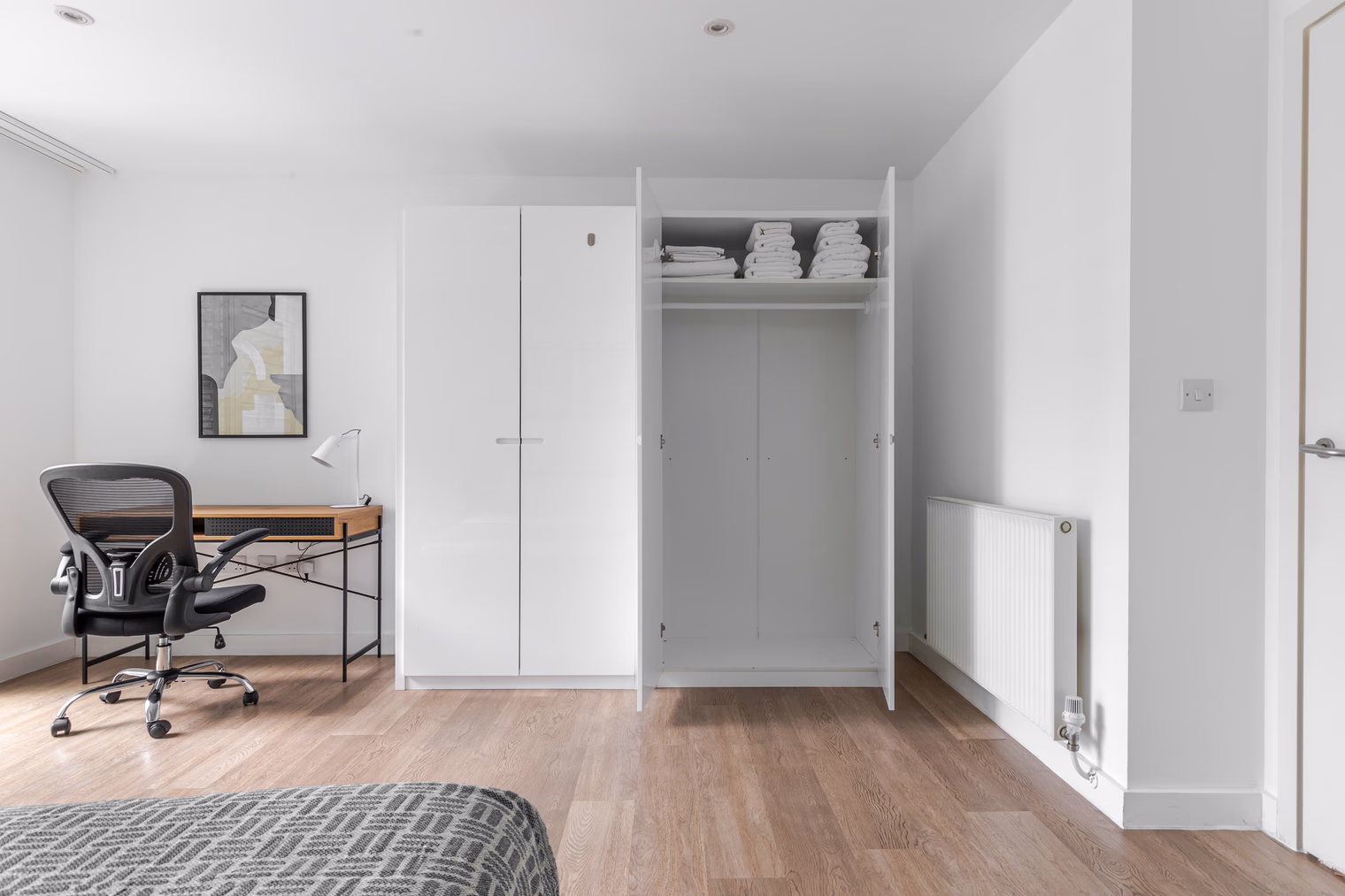 pg165324 o c474fa51 7976 4e73 a5da 8a6c44e418b3