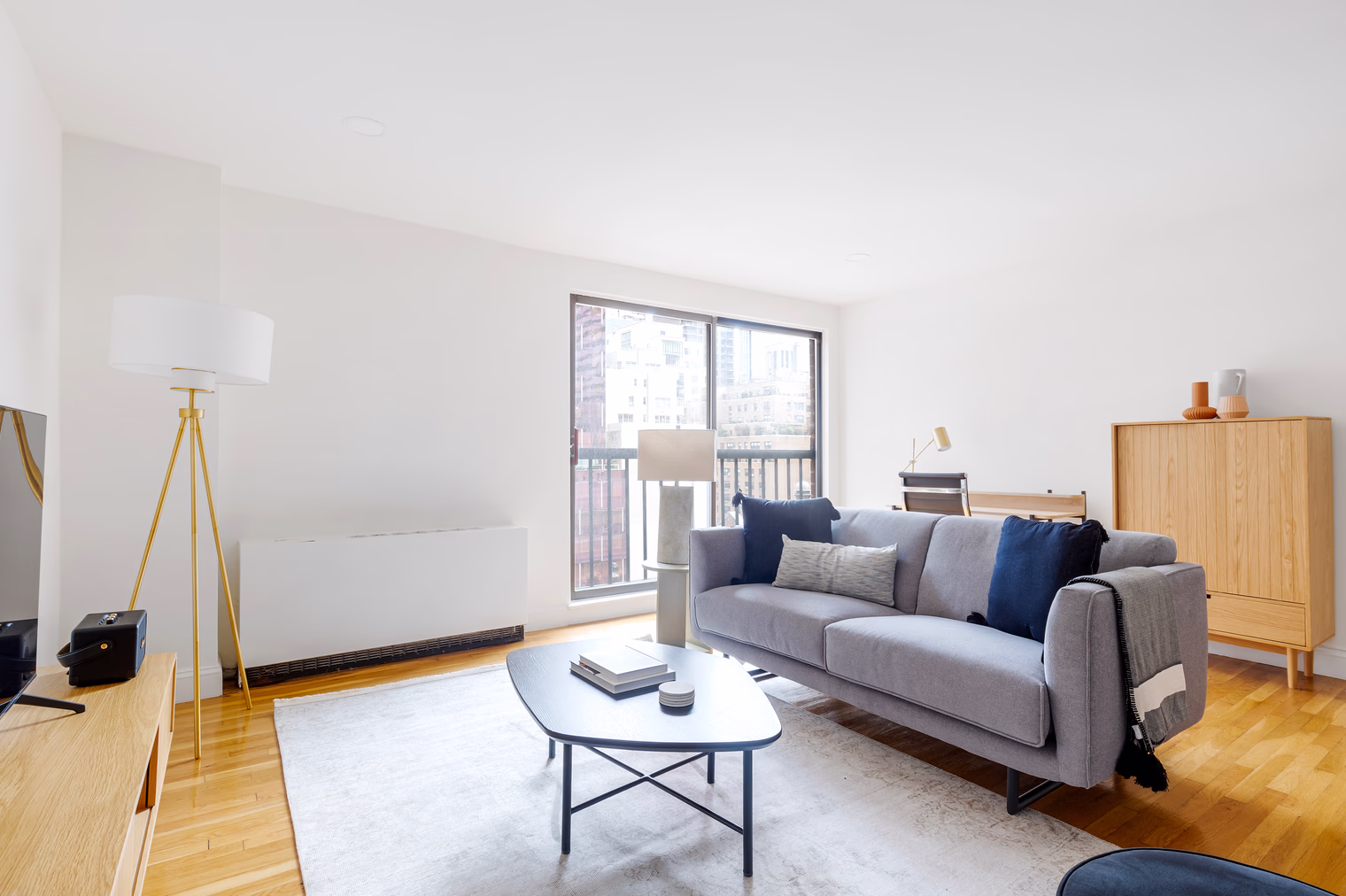 pg37023 o f9761b0f 3894 4175 86a7 700c99b898fc