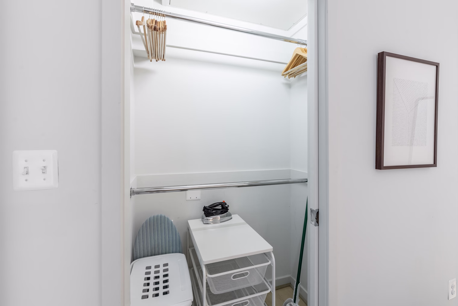 pg38347 o 98a993cd 569e 4c70 b5db 468489ec5598