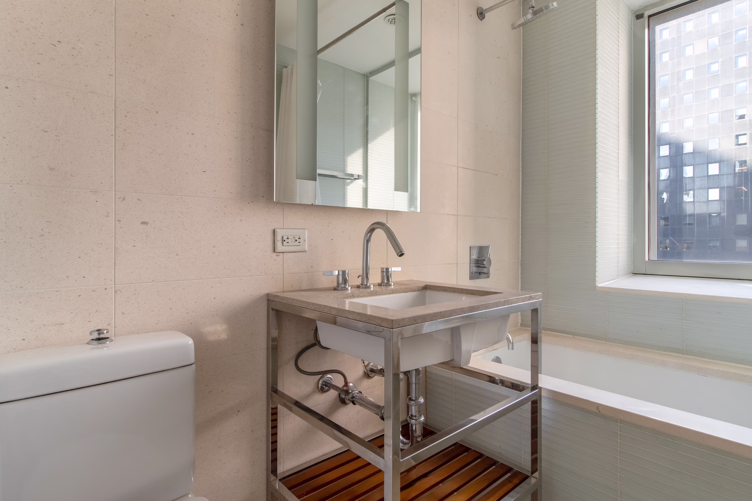 pg38697 o 5d2390f5 0df0 437a 8c75 81703d618eba