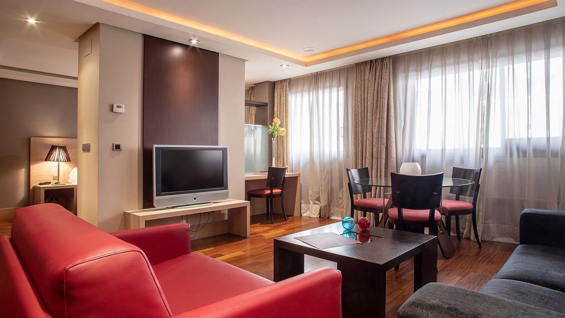 salon estudio superior wide