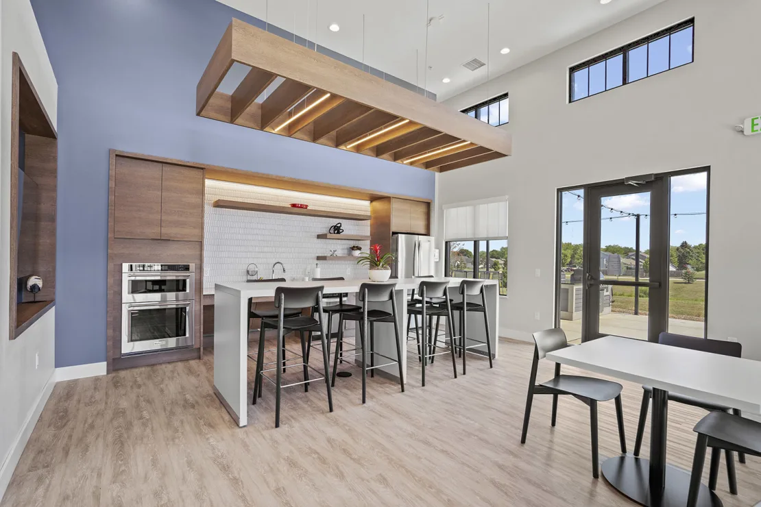 tivoli green clubhouse interior 03