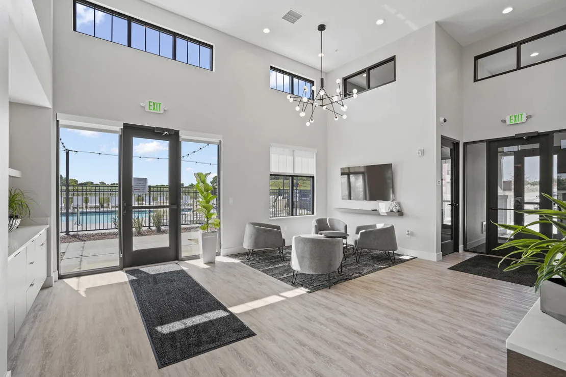 tivoli green clubhouse interior 04